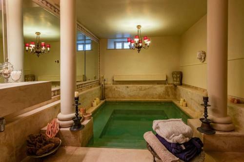 3br Venetian-style Villa In Mytilene City Centre