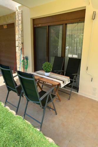 Guedin II Sea Side Maisonette