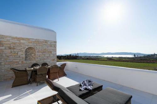 Sersi Paros Villas & Suites