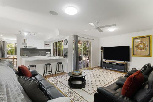 Bogangar Family Pad With Pool By Uholiday
