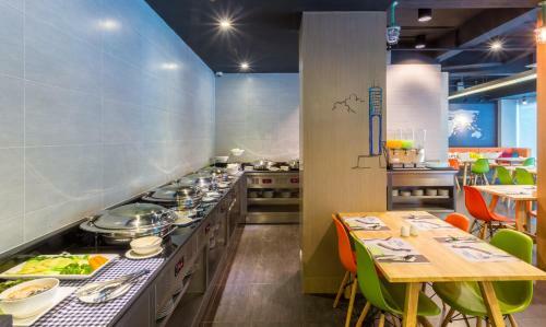 Hotel Ibis Styles Bangkok Sukhumvit 50