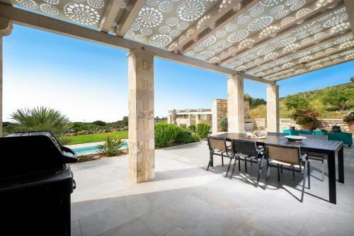 Villa Aurora
