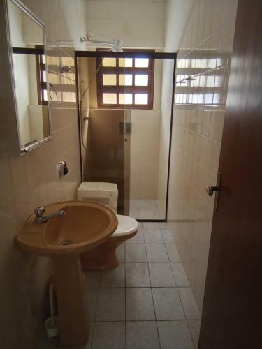Apartamento 2 Dormit�rios Ubatuba Frente P Mar