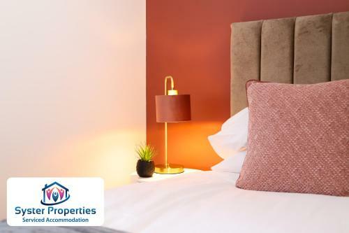 Watkin Heights- 5 Bed Lovely Home/ Groups/work /families