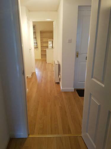 Livingston Contractor And Business Apartment