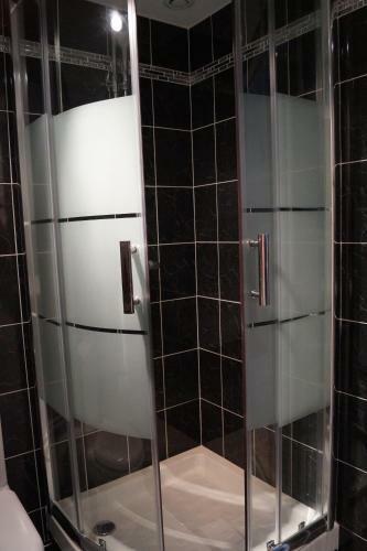 Hostal Les Charmes Du Petit Pr�