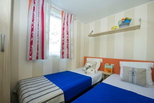 Vacanceselect Mobil Homes - Camping Santa Elena Ciutat