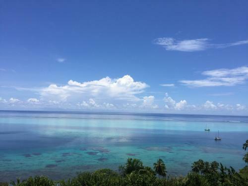 Bed & Breakfast Fare Anuanua