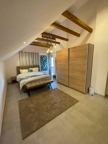Dreams Villa