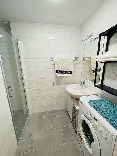 Ponton Resort 04 Apartman