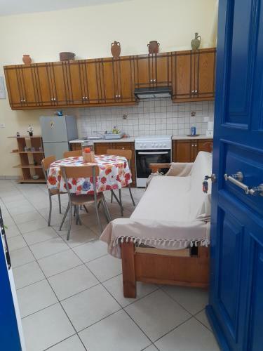 Summerandros Apartment