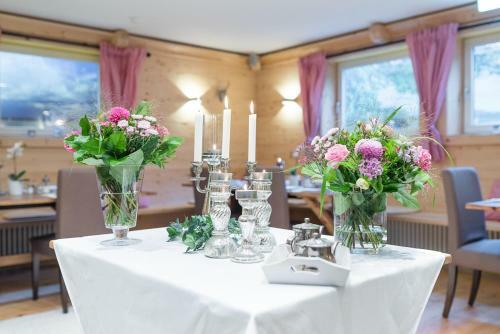 Hostal Hotel Garni - Chiemsee-pension-seebruck