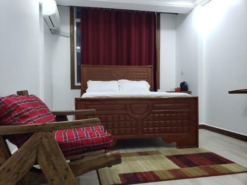 Hostal Cwt Building