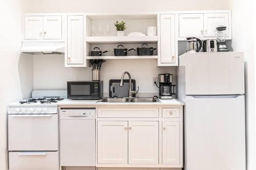 Apartamento ? Bright & Cozy 1br Located Steps From Downtown ?