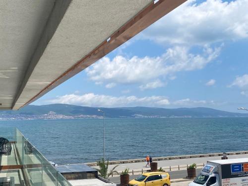 Sea View One Bedroom Apartment In Paradiso Complex 102