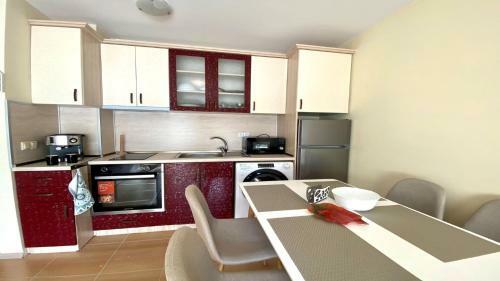Bratanov Lifestyle Deluxe Apartment