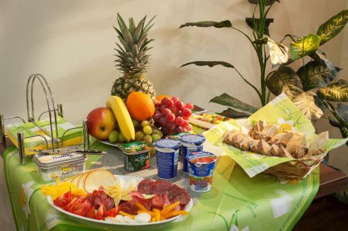 Hostal Pension Relax U Kom�na