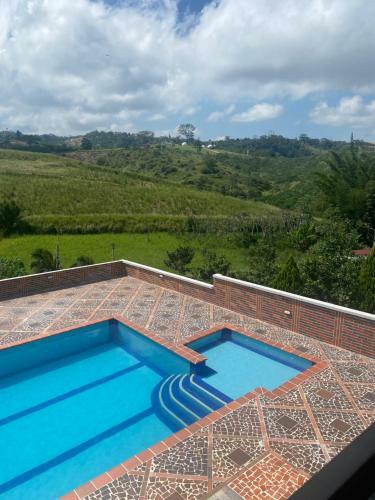 Hermosa Casa de Campo, Piscina Y Ambiente Natural