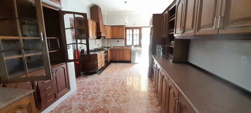 Hostal Villa Razoli Spacieuse Calme Et Familiale