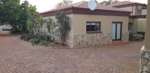 Apartamento Cork Tree Country Cottage