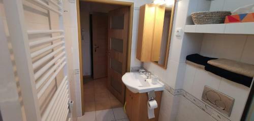 Apartm�ny U Hotelu Thermal Kv