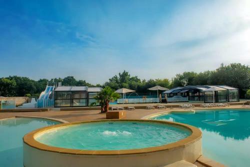 Mobil-home 3 Ch 6 Pers Clim , Vue Lac