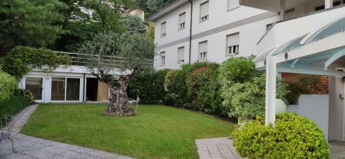Beach Hotel Eurovil