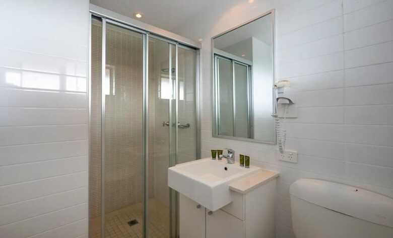Aparthotel Cabarita Lake Apartments