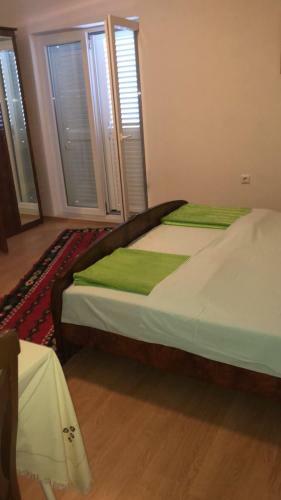 Senita's Rooms & Apartments