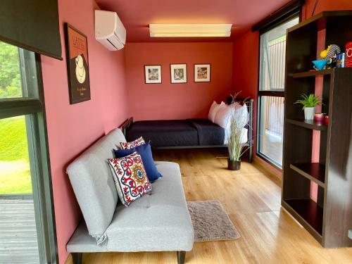 98 Mae Ram Residence