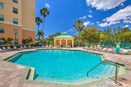 Apartamento Burnt Store Marina Condo With Community Pool!