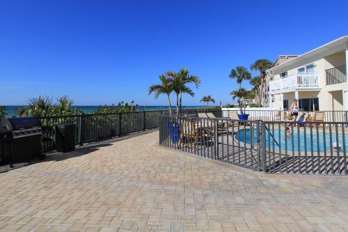 Belleair Beach Club 212
