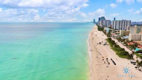 5 Rooftop Pool Balcony With Ocean View Hollywood Beach Broadwalk