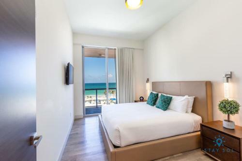 5 Resort Rooftop Pool Front Ocean