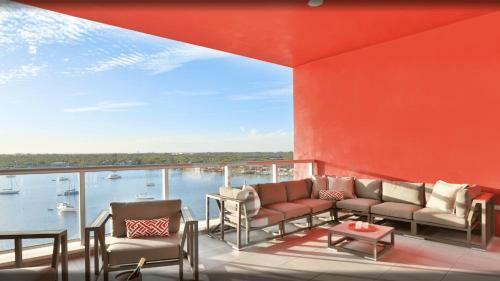 5 Resort Rooftop Pool Front Ocean