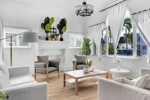 Stylish & Modern Home - 5 Min To Brickell