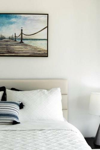 Beautiful 3 Bedroom Apartment In Brickell Miami