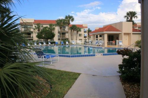 Ocean Village Club C17