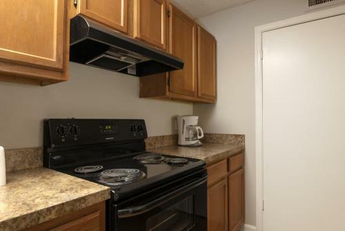 Wanderjaunt - Grande Oasis Luxury Apartments