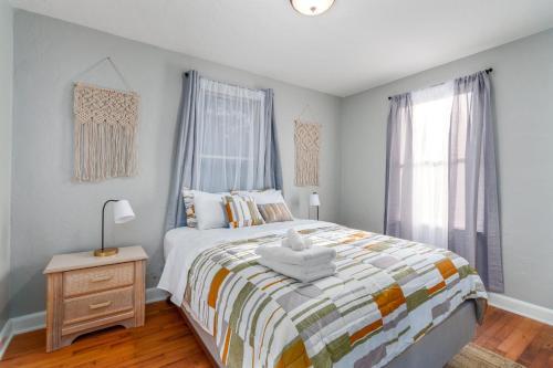 Cozy Hideaway Near Seminole Heights