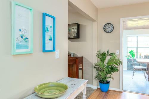Classic Modern Home In Tampa
