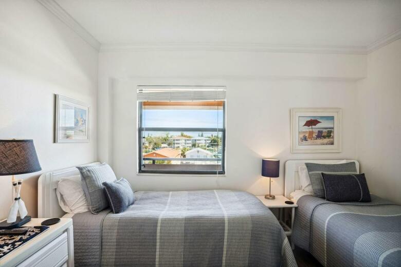 Villa Madeira 402 Breathtaking Views And Gorgeous Updates