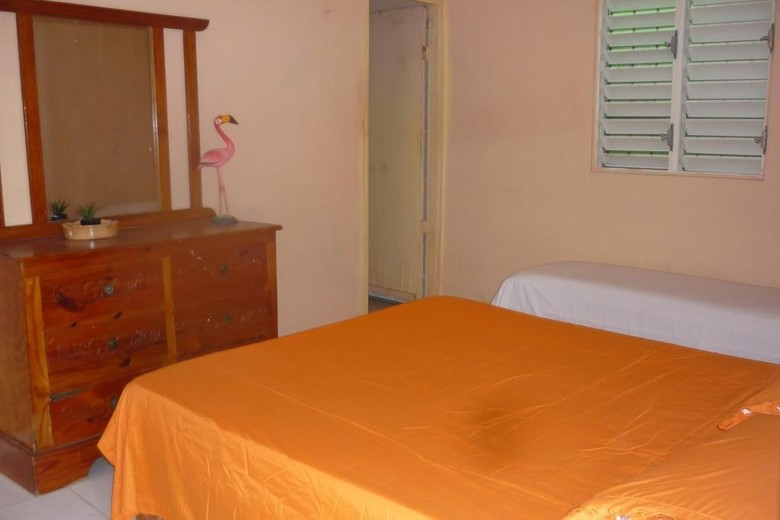 Bed & Breakfast Caba�a Tipica Maura