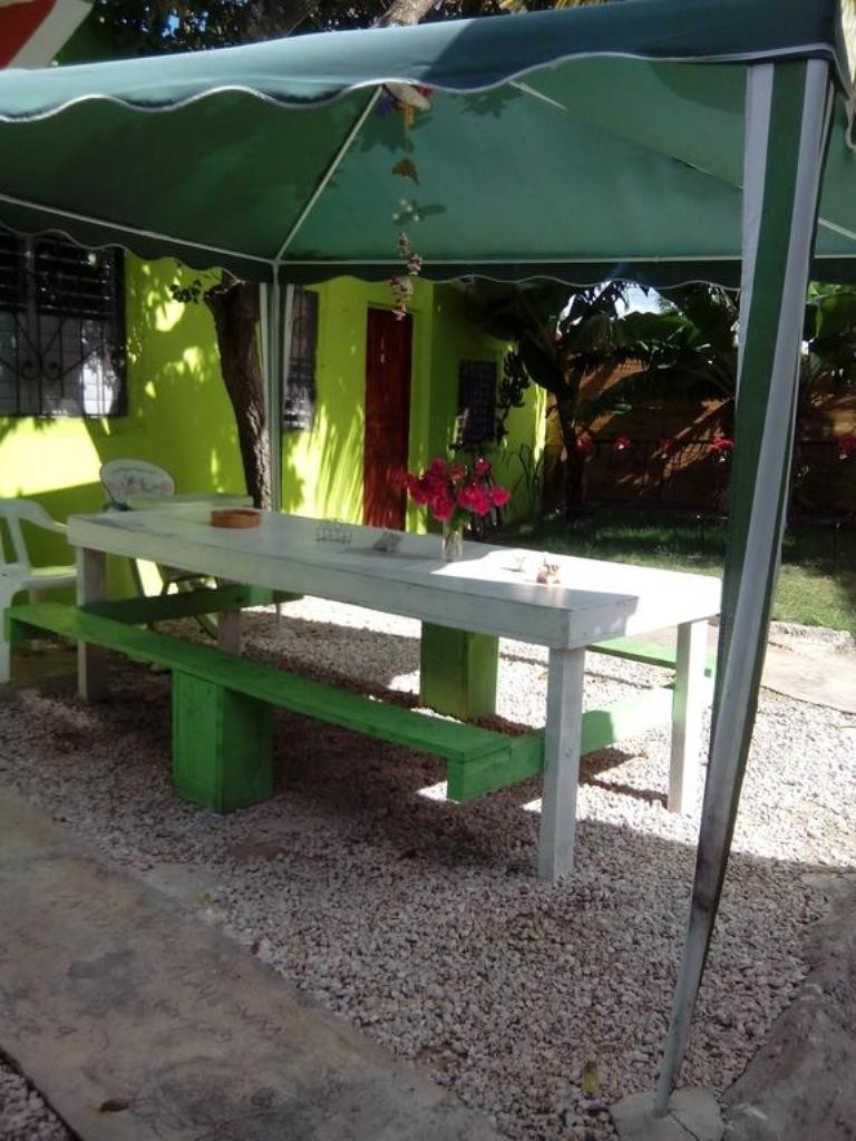 Bed & Breakfast Caba�a Tipica Maura