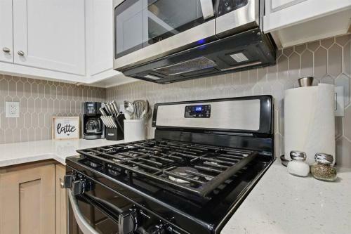 Modern & Luxurious Private 3 Bedroom Boise Home