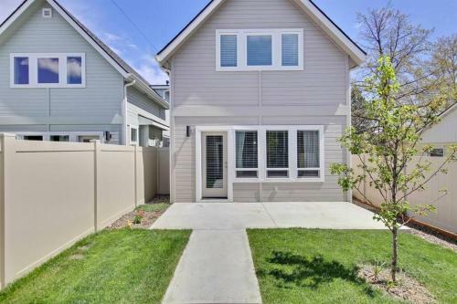 Modern & Luxurious Private 3 Bedroom Boise Home