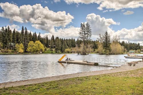 Family-friendly Twin Lakes Home With Boat Dock!