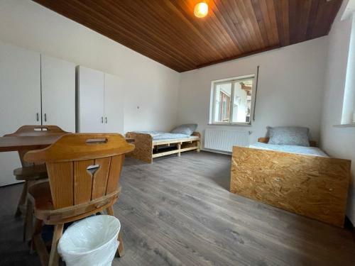 Monteurzimmer Voll Ausgestattet In H�rdt!