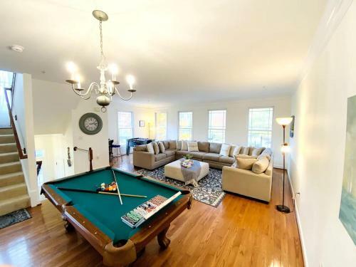 Townhouse @ Jjz