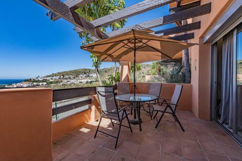 Elegant 4br Apartment In Rivera, Mijas, Pool, Wifi